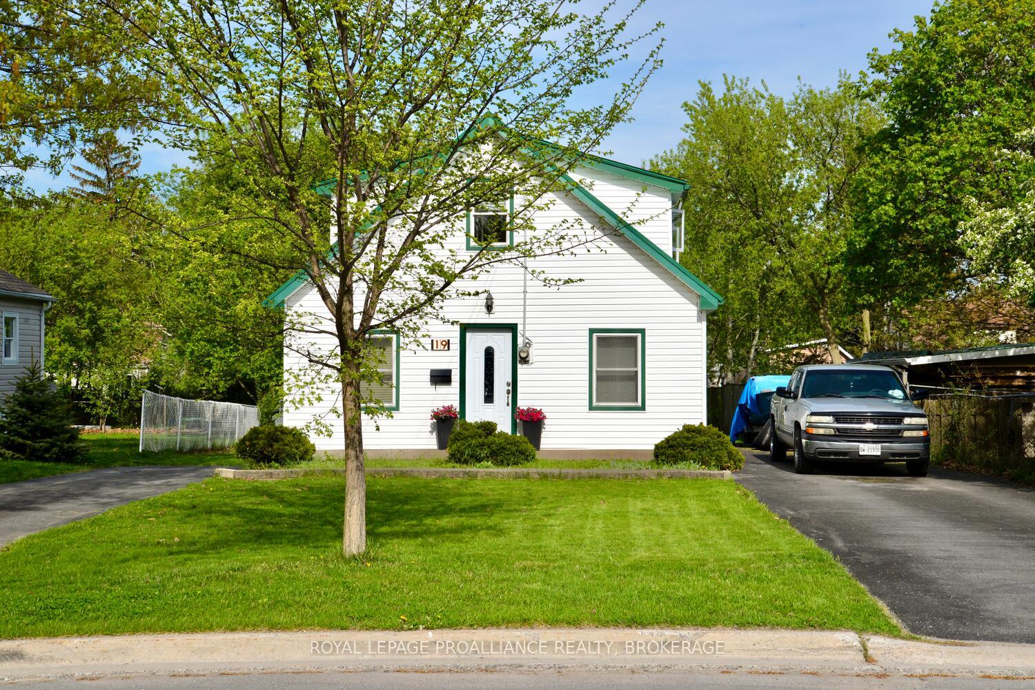 Photo 1 of 19 Folger Street, Kingston, Rideau — HOMEH