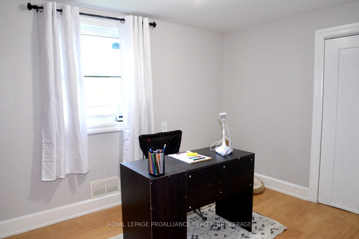 Photo 10 of 19 Folger Street, Kingston, Rideau — HOMEH