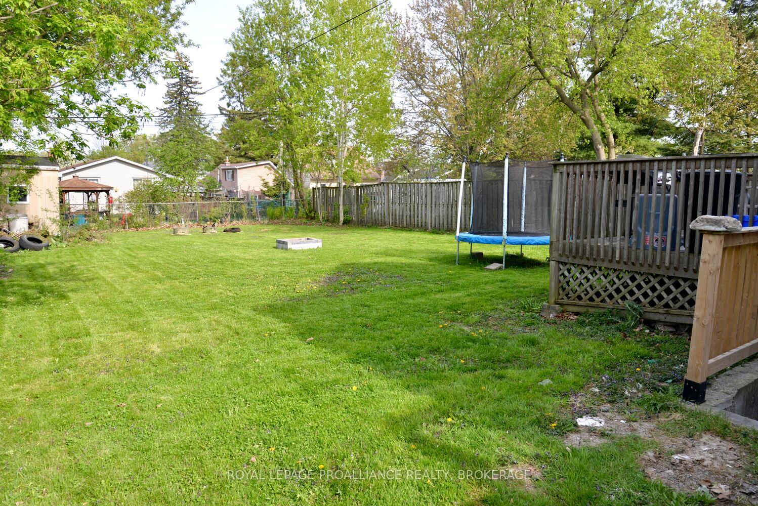 Photo 29 of 19 Folger Street, Kingston, Rideau — HOMEH