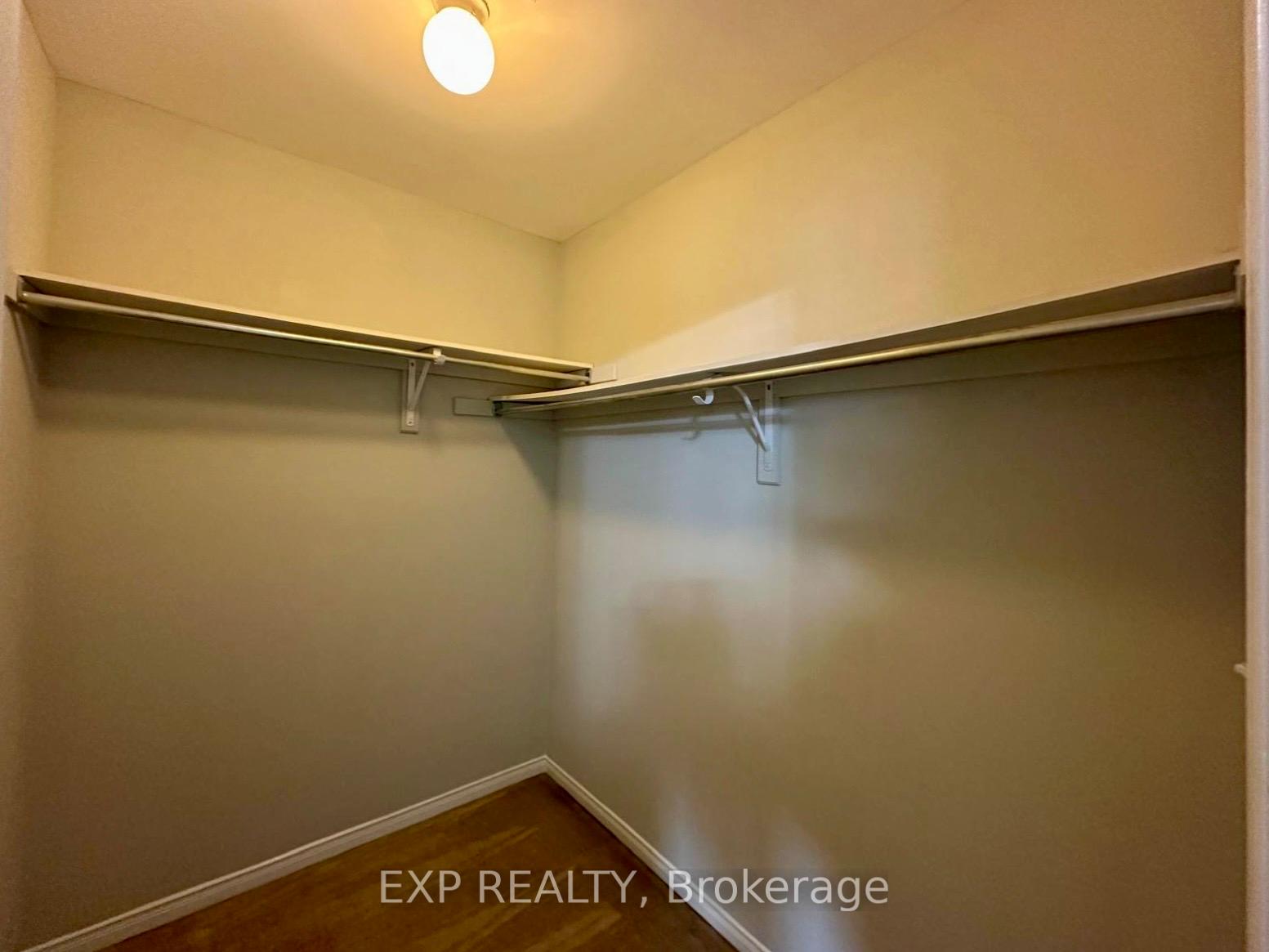 Photo 13 of 56 Rainbow Valley Crescent, Markham, Greensborough — HOMEH
