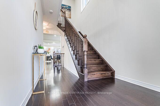 Photo 2 of 1448 Sycamore Garden, Milton, Cobban — HOMEH