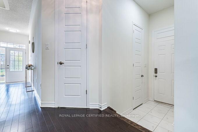 Photo 3 of 1448 Sycamore Garden, Milton, Cobban — HOMEH