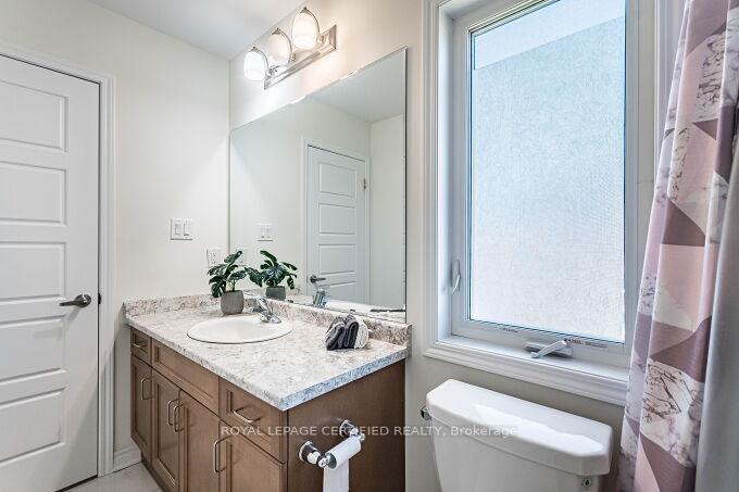 Photo 29 of 1448 Sycamore Garden, Milton, Cobban — HOMEH