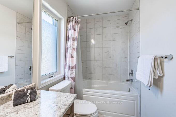 Photo 30 of 1448 Sycamore Garden, Milton, Cobban — HOMEH
