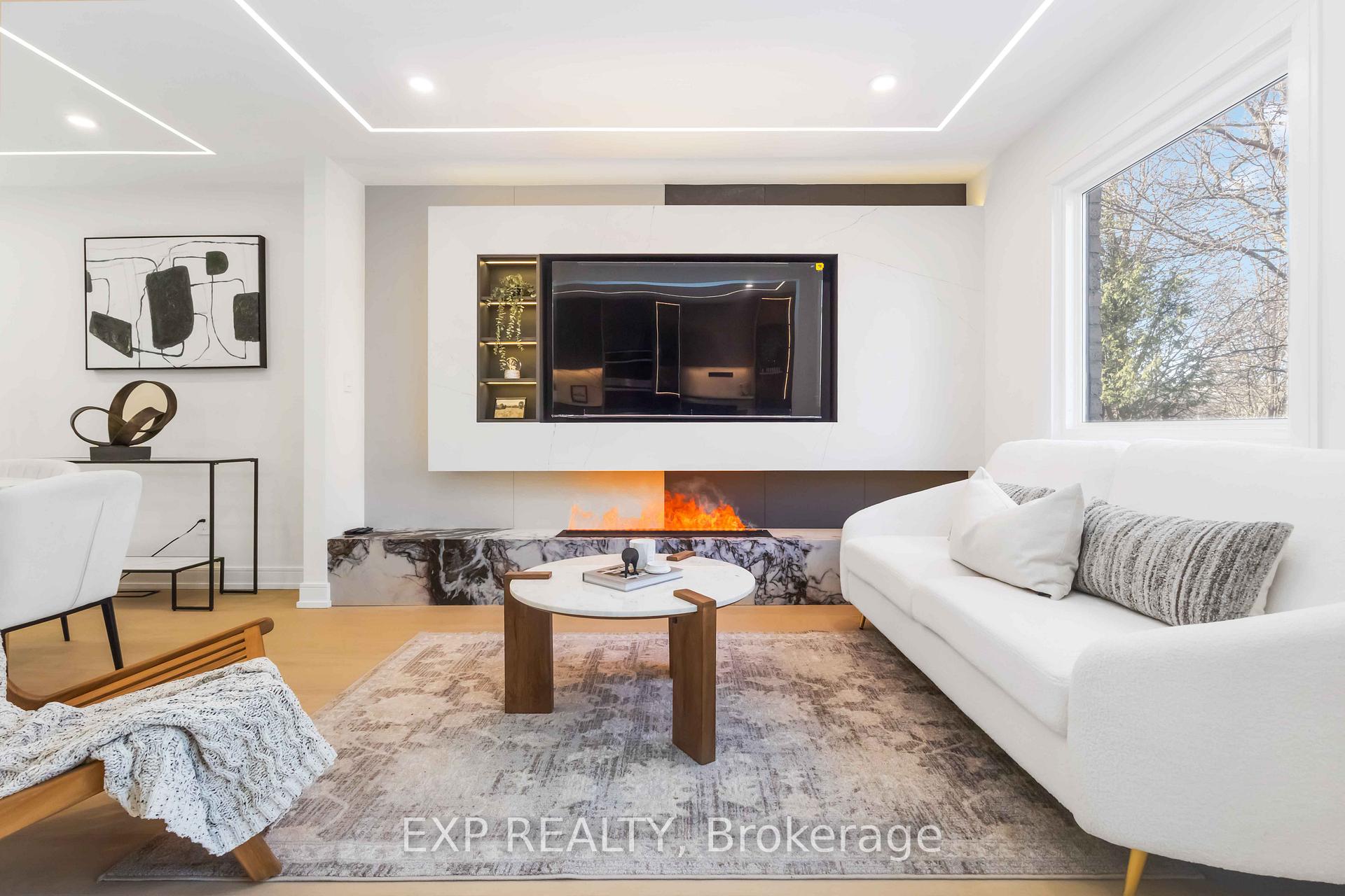 Photo 7 of 56 Cottsmore Crescent, Markham, Milliken Mills West — HOMEH
