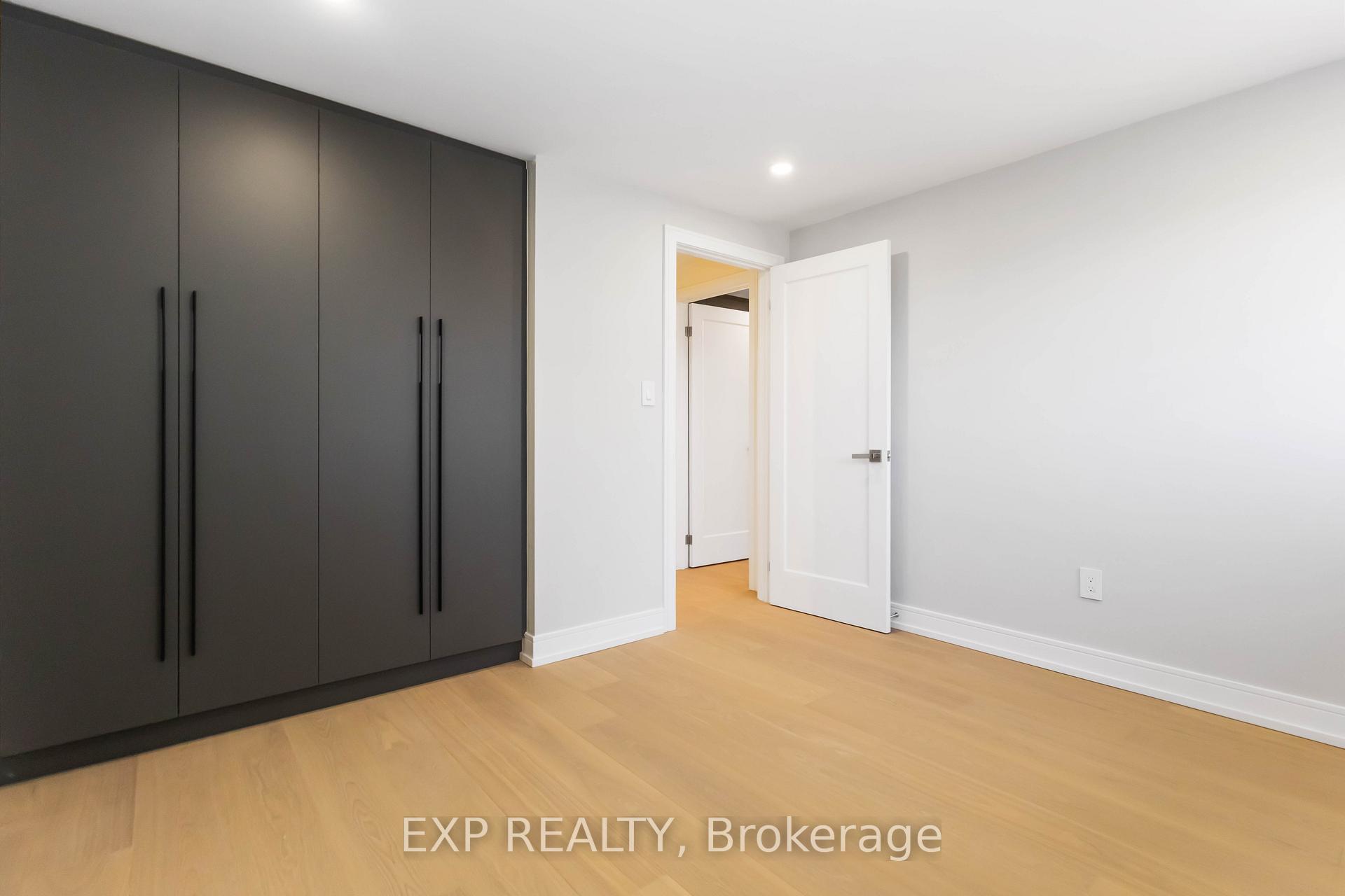 Photo 19 of 56 Cottsmore Crescent, Markham, Milliken Mills West — HOMEH