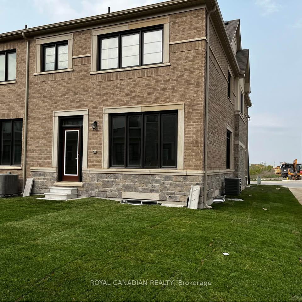 Photo 4 of 1440 Kovachik Boulevard, Milton, Walker — HOMEH