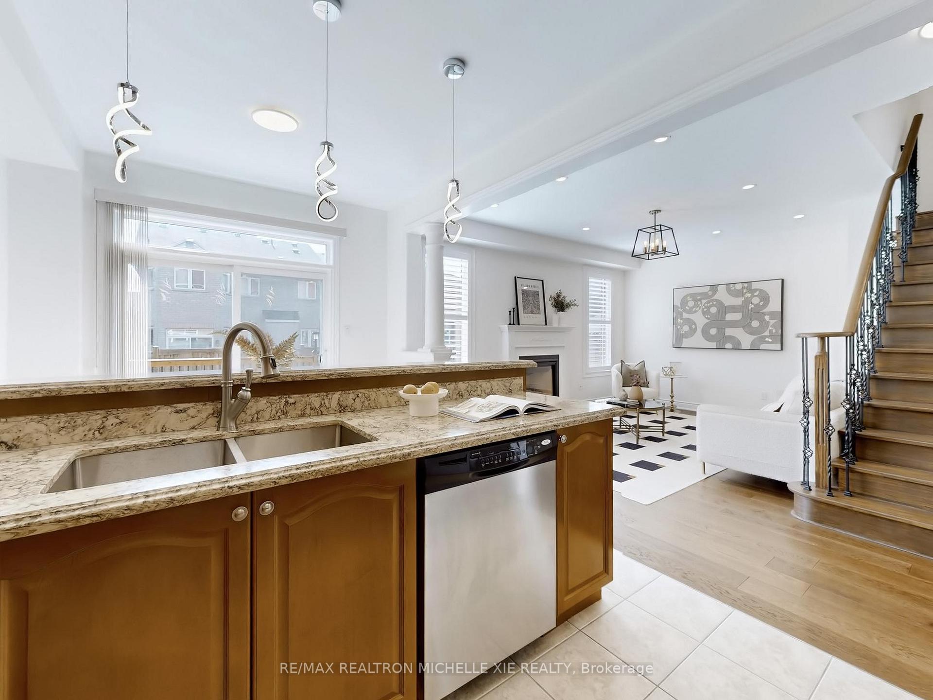 Photo 20 of 30 Wickson Street, Markham, Box Grove — HOMEH