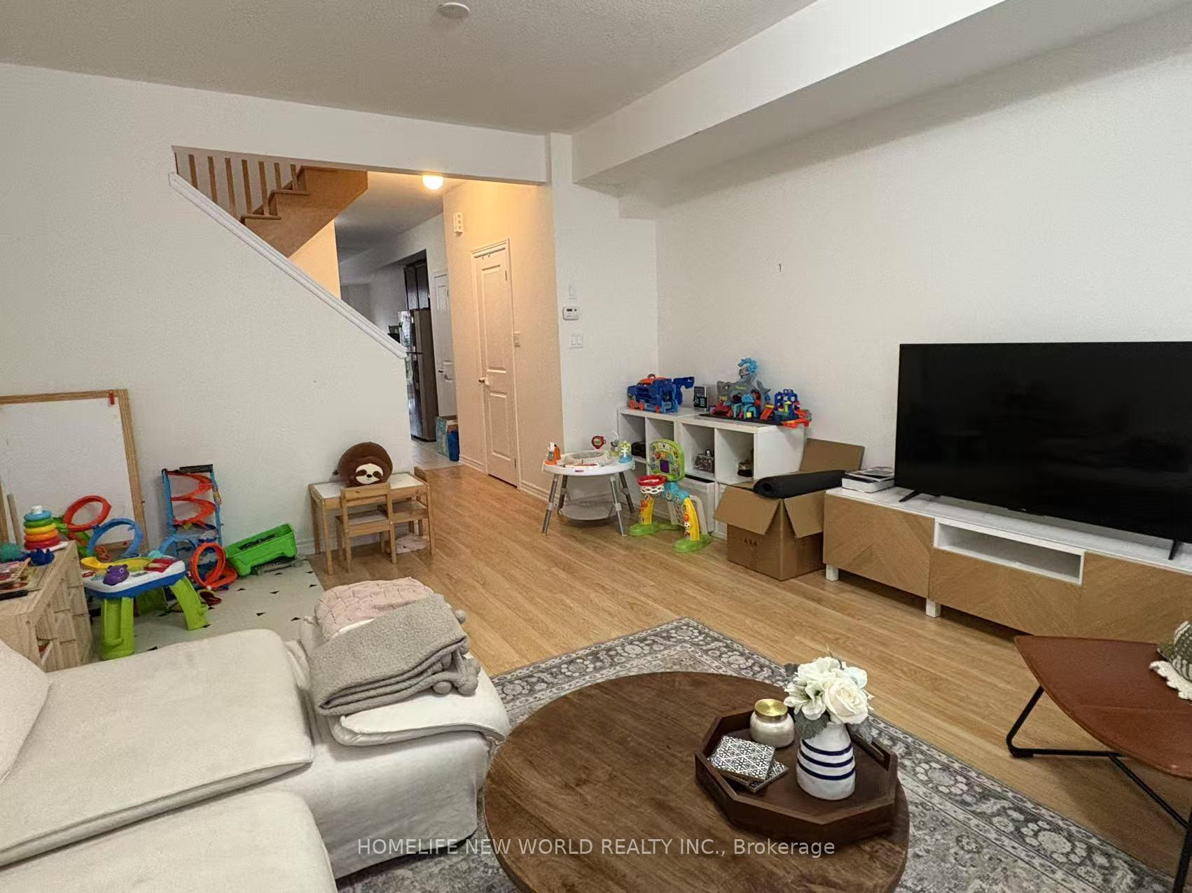 Photo 6 of 34 Robert Joffre Leet Avenue, Markham, Cornell — HOMEH