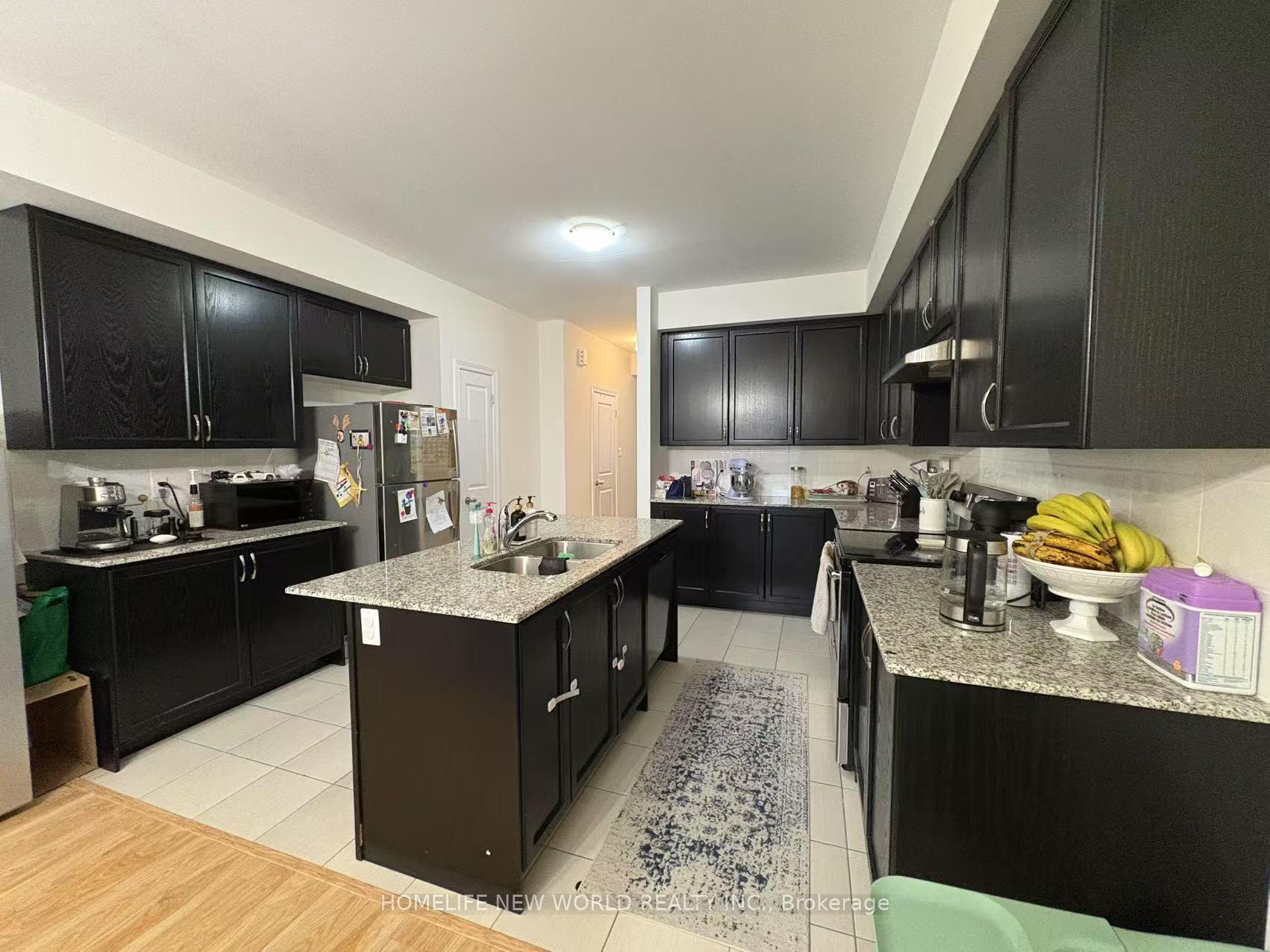 Photo 9 of 34 Robert Joffre Leet Avenue, Markham, Cornell — HOMEH