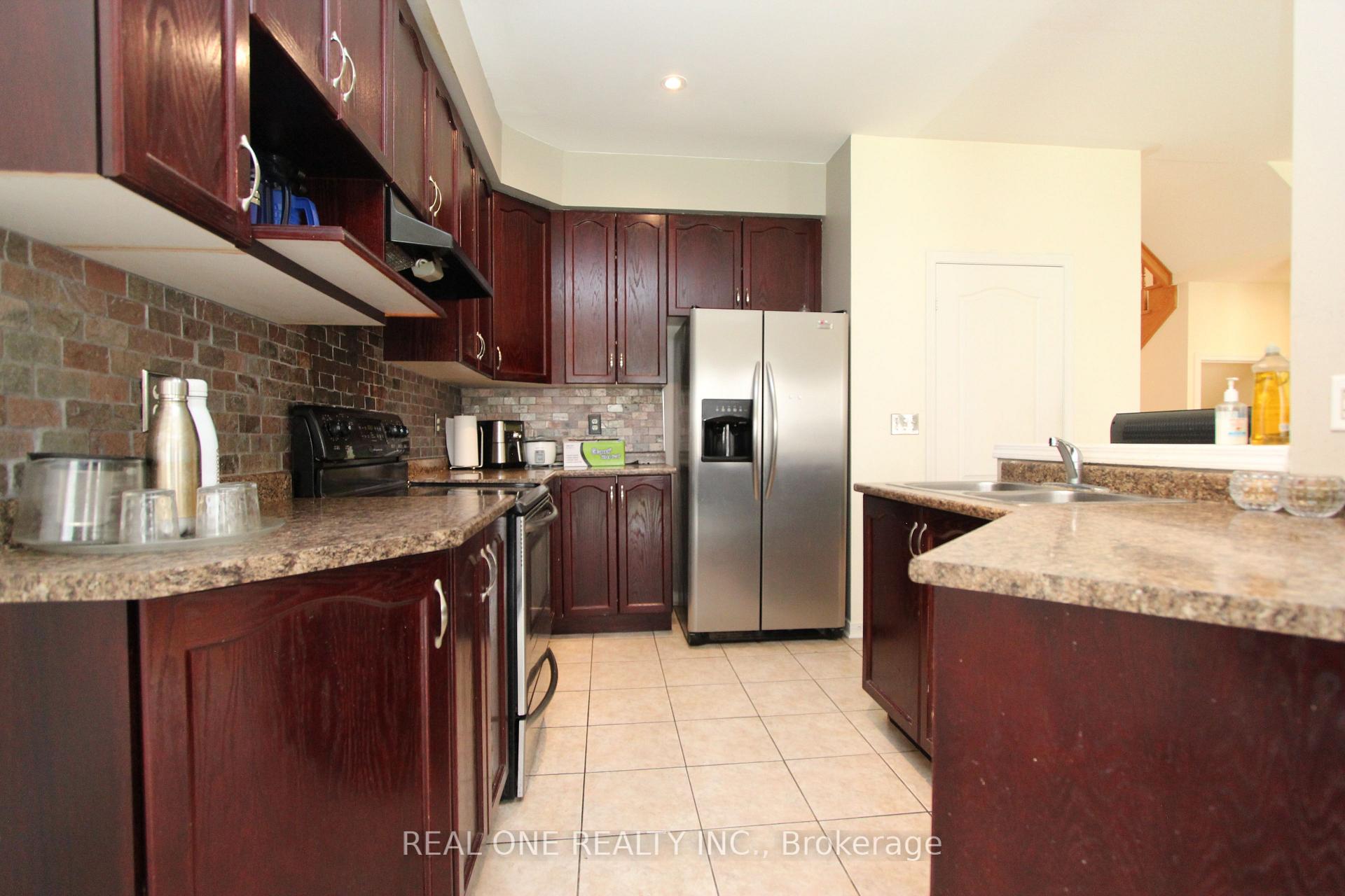 Photo 10 of 350 Mingay Avenue, Markham, Wismer — HOMEH