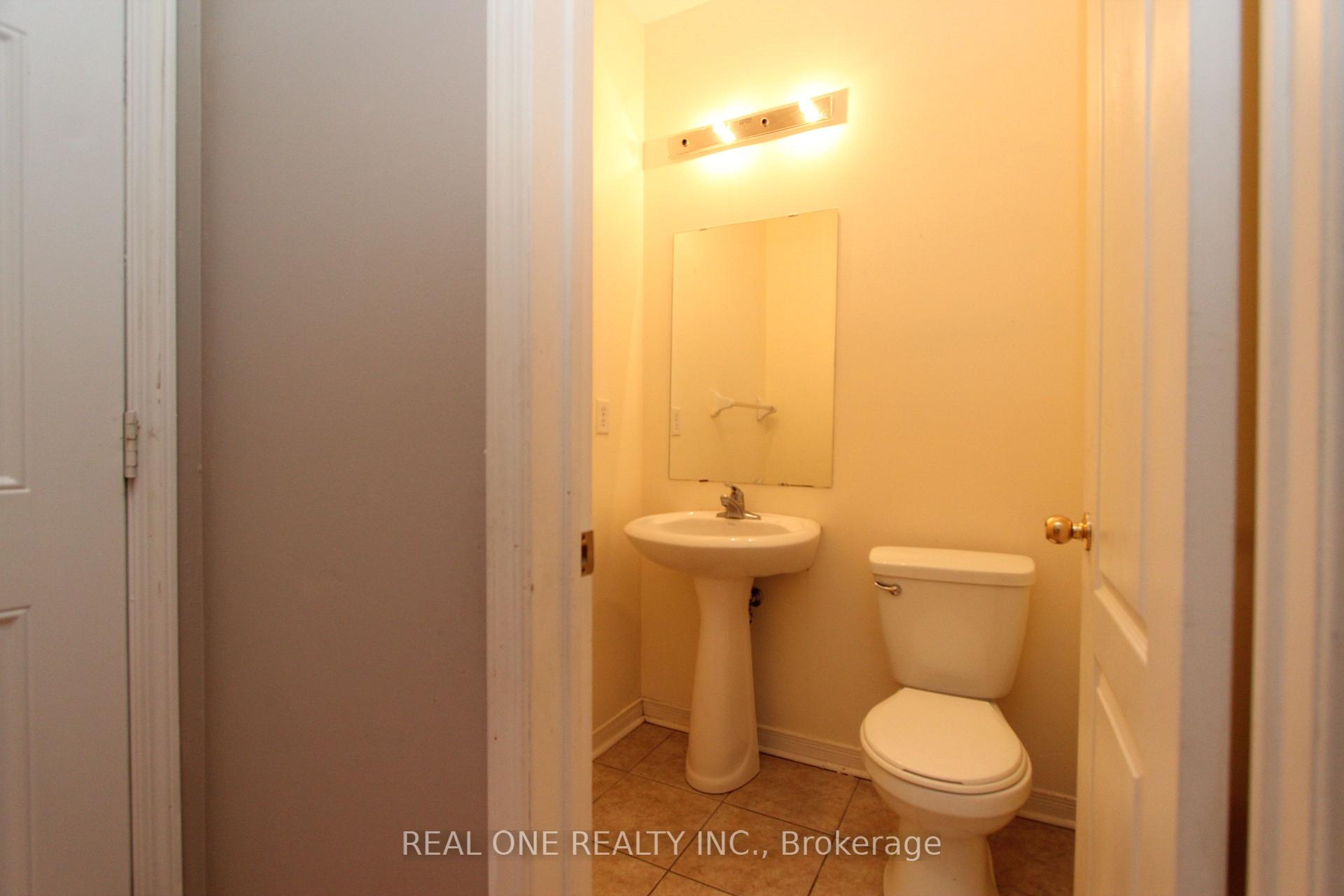 Photo 12 of 350 Mingay Avenue, Markham, Wismer — HOMEH