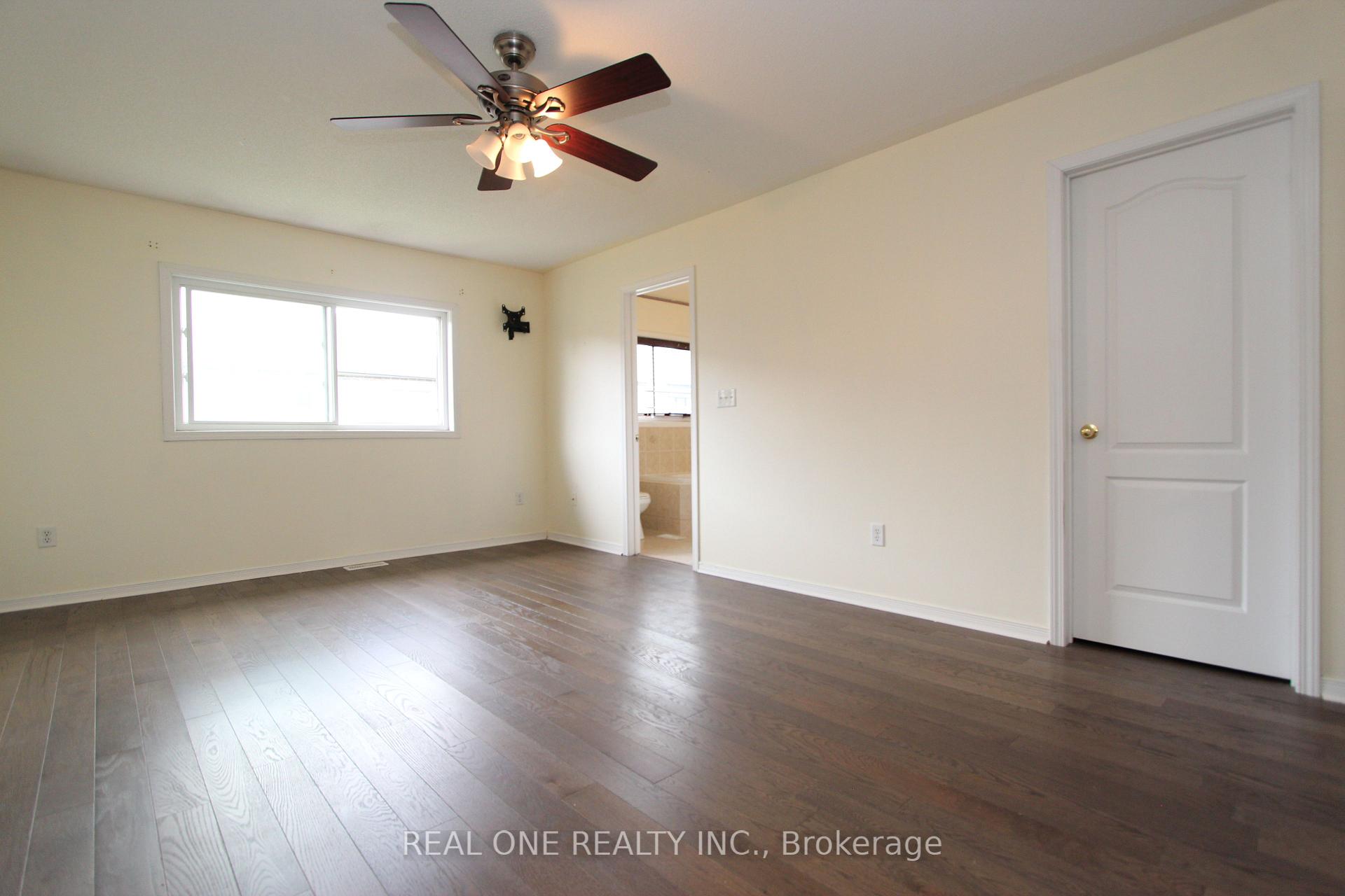 Photo 14 of 350 Mingay Avenue, Markham, Wismer — HOMEH
