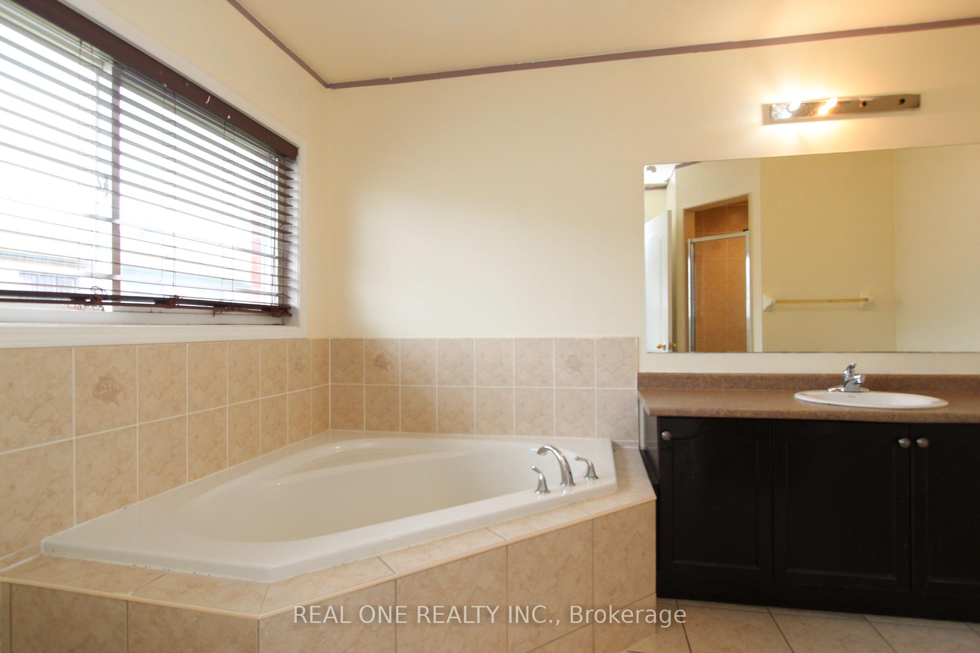 Photo 15 of 350 Mingay Avenue, Markham, Wismer — HOMEH