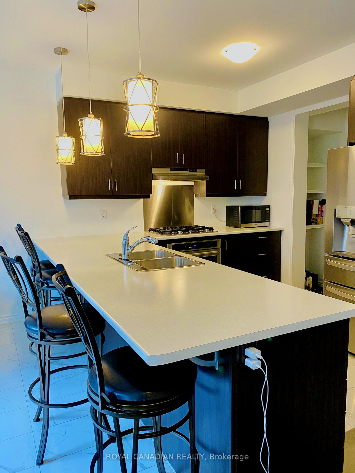 Photo 44 of 1355 Lobelia Crescent, Milton, Walker — HOMEH