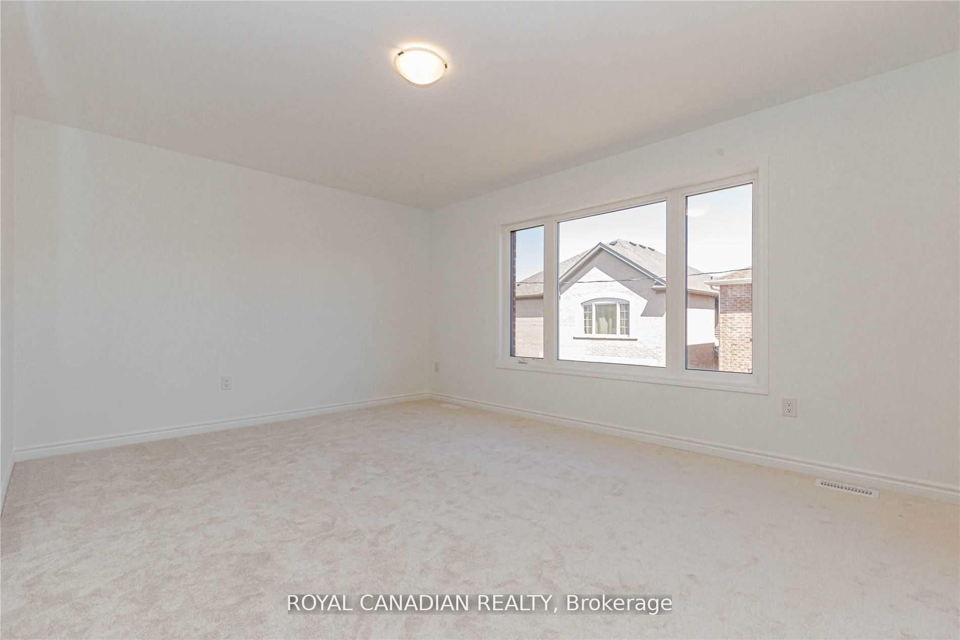 Photo 28 of 1355 Lobelia Crescent, Milton, Walker — HOMEH