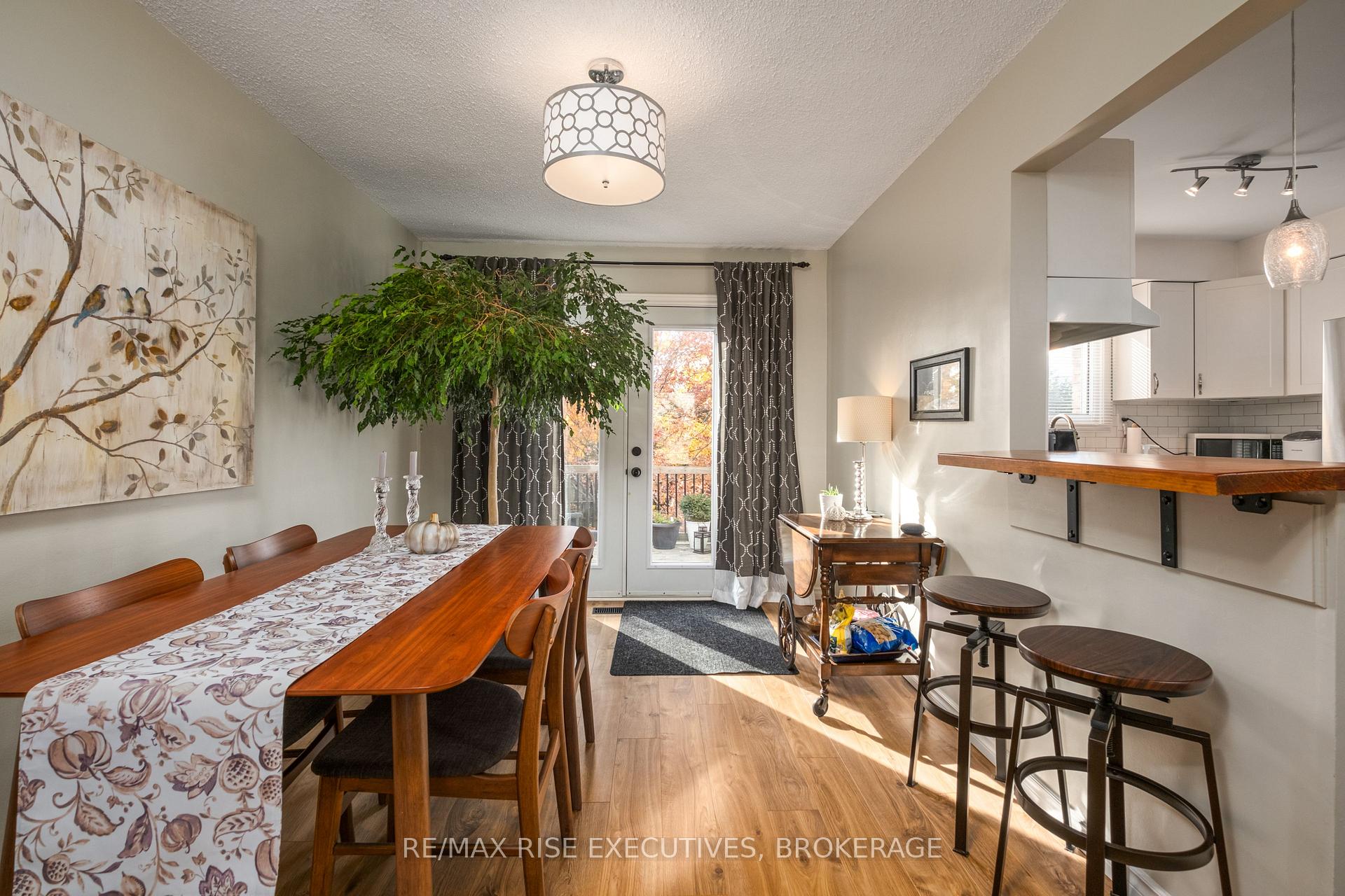 Photo 8 of 1056 Pinewood Place, Kingston, City Northwest — HOMEH