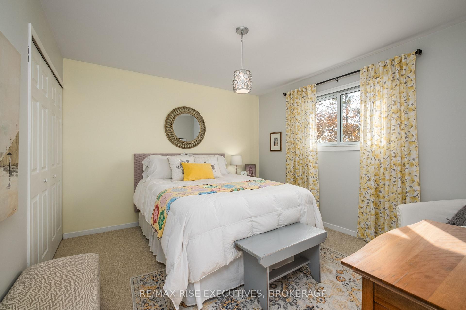 Photo 17 of 1056 Pinewood Place, Kingston, City Northwest — HOMEH