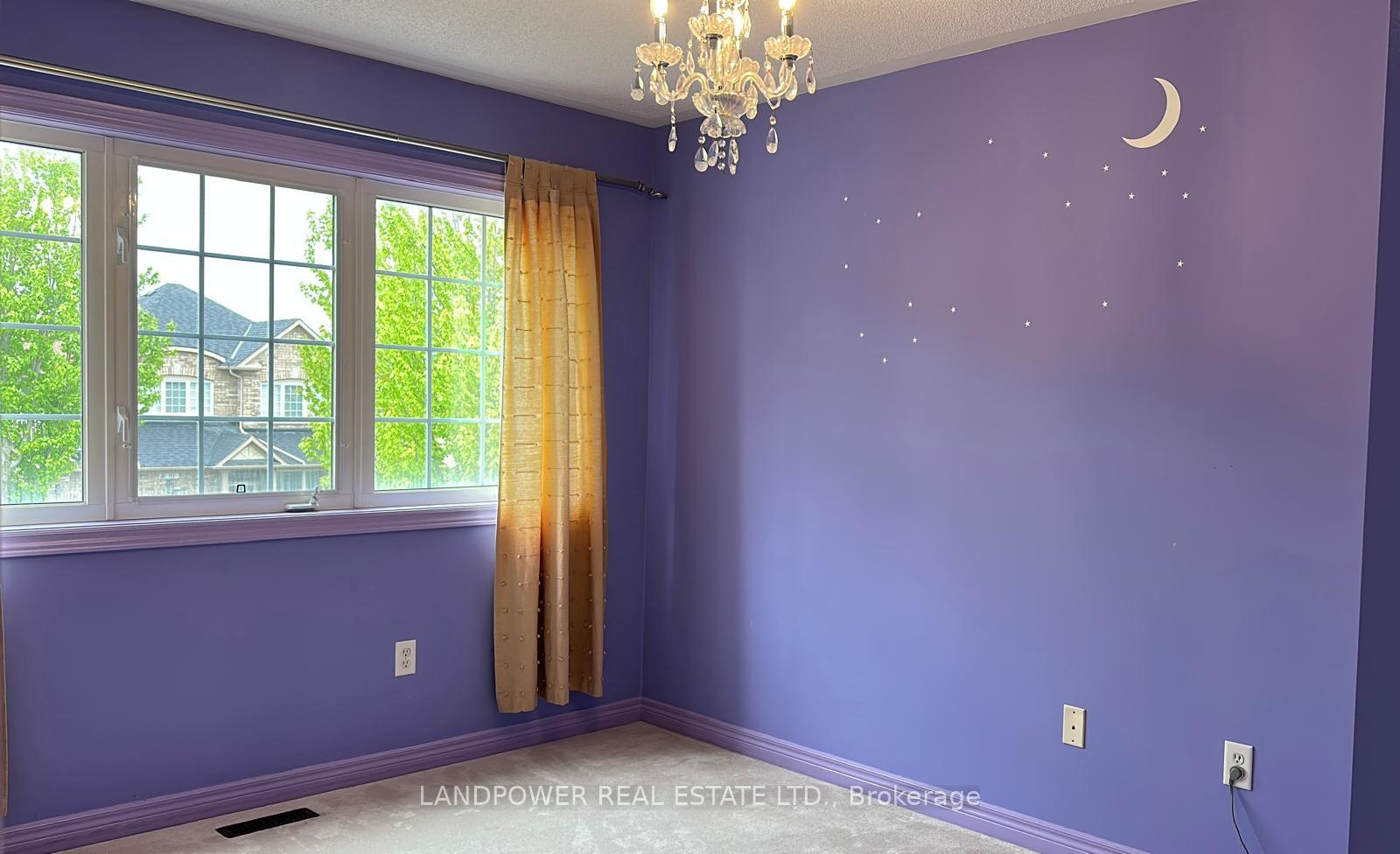 Photo 11 of 84 Vine Cliff Boulevard, Markham, Victoria Manor-Jennings Gate — HOMEH