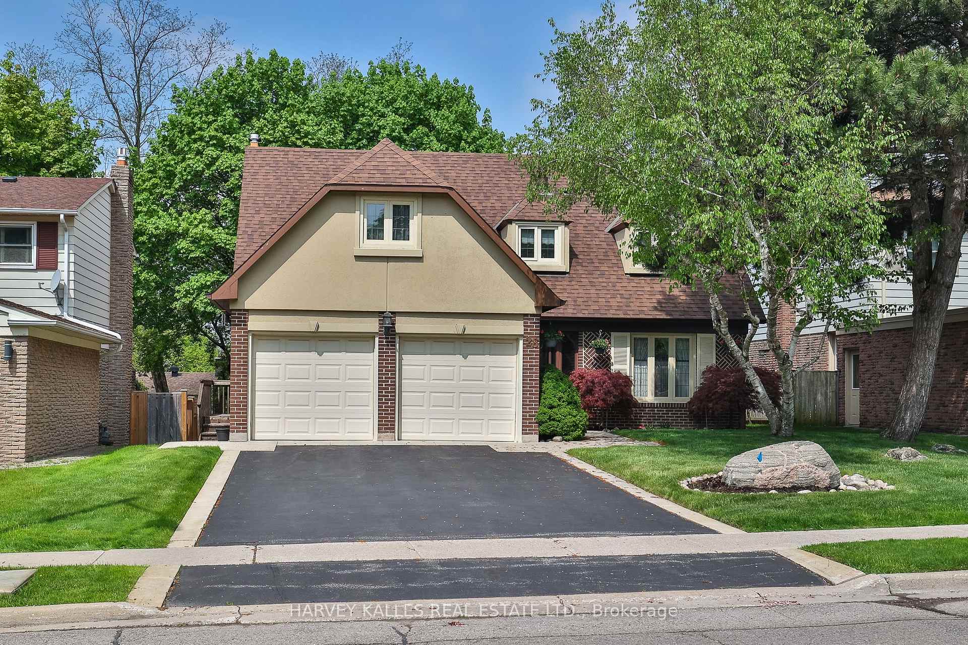 Photo 1 of 28 Waggoners Wells Lane, Markham, German Mills — HOMEH