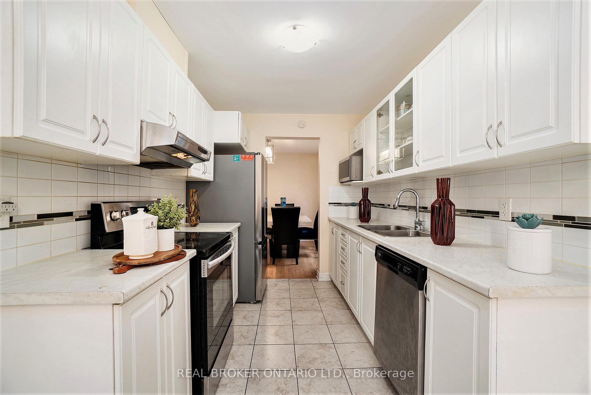 Photo 9 of 524 Paine Avenue, Ottawa, Kanata - Kanata Lakes/Heritage Hills — HOMEH