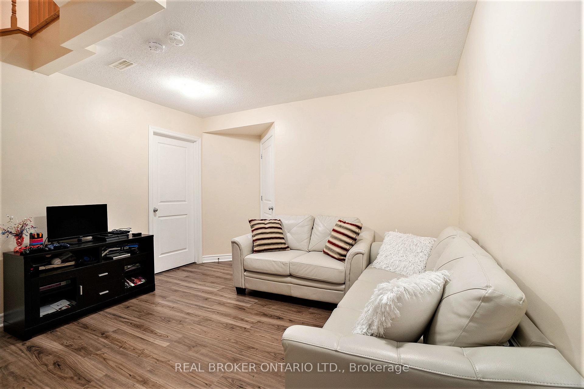 Photo 19 of 524 Paine Avenue, Ottawa, Kanata - Kanata Lakes/Heritage Hills — HOMEH