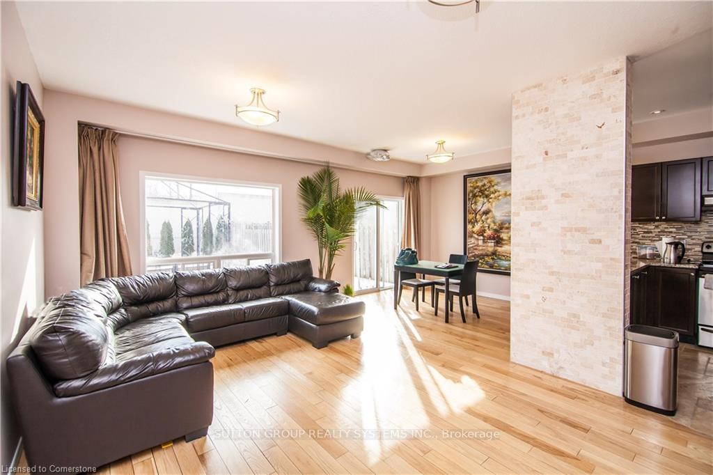 Photo 7 of Unit 13, 20 Pisa Drive, Hamilton, Stoney Creek — HOMEH