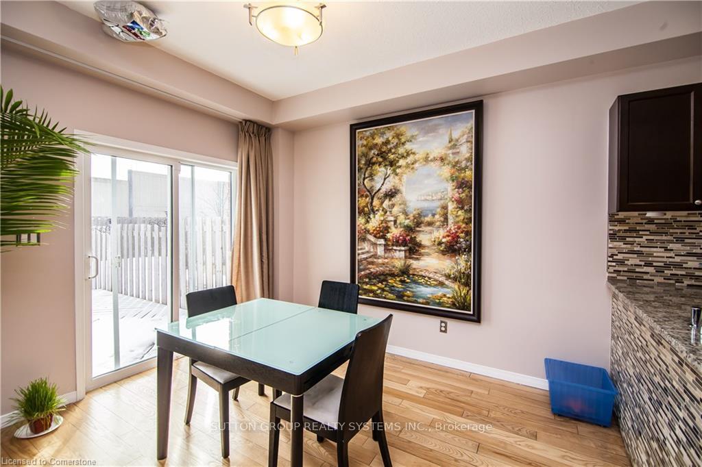Photo 10 of Unit 13, 20 Pisa Drive, Hamilton, Stoney Creek — HOMEH