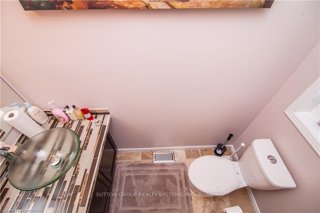 Photo 13 of Unit 13, 20 Pisa Drive, Hamilton, Stoney Creek — HOMEH