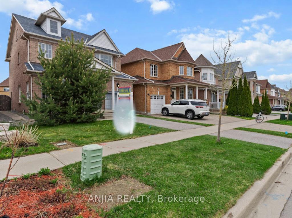 Photo 1 of 6 Elmrill Road, Markham, Berczy — HOMEH