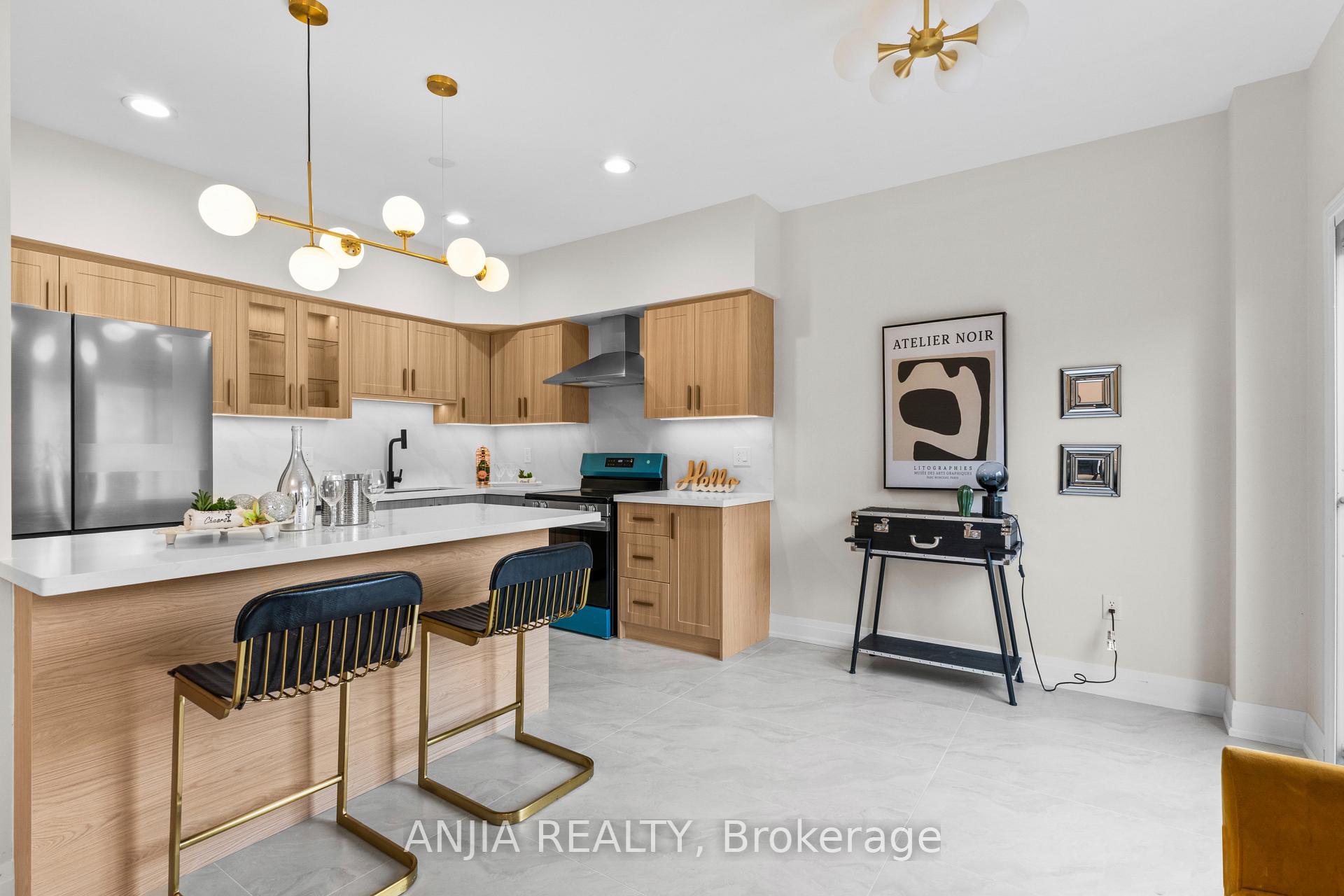 Photo 11 of 6 Elmrill Road, Markham, Berczy — HOMEH