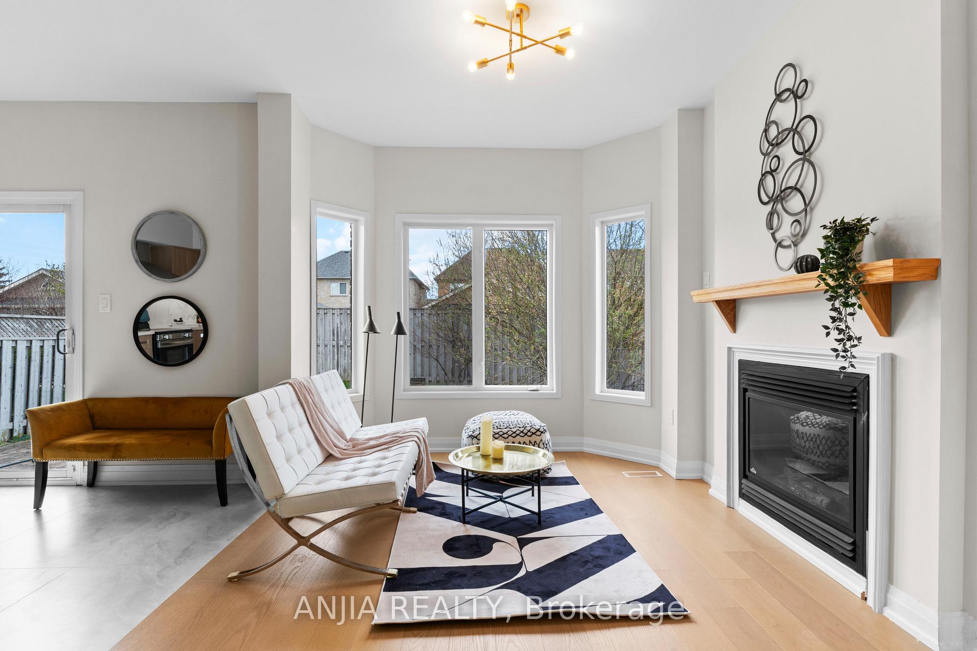 Photo 15 of 6 Elmrill Road, Markham, Berczy — HOMEH