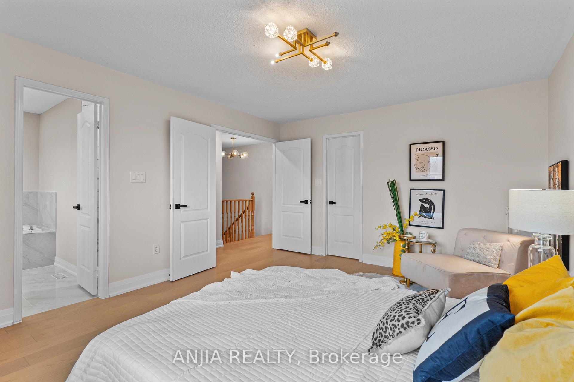 Photo 20 of 6 Elmrill Road, Markham, Berczy — HOMEH