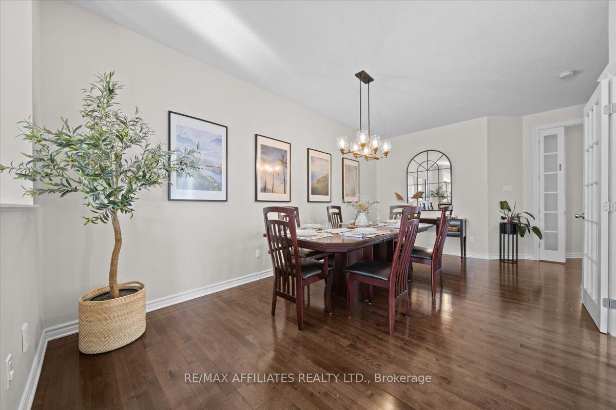 Photo 5 of 1579 Carronbridge Circle, Ottawa, Kanata - Emerald Meadows/Trailwest — HOMEH