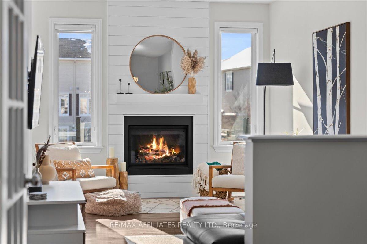 Photo 7 of 1579 Carronbridge Circle, Ottawa, Kanata - Emerald Meadows/Trailwest — HOMEH