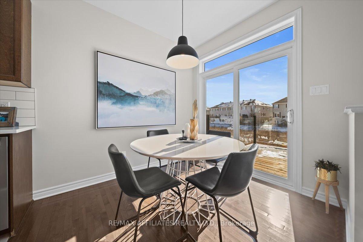 Photo 12 of 1579 Carronbridge Circle, Ottawa, Kanata - Emerald Meadows/Trailwest — HOMEH