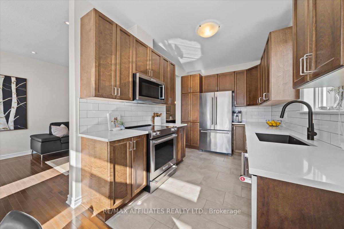 Photo 15 of 1579 Carronbridge Circle, Ottawa, Kanata - Emerald Meadows/Trailwest — HOMEH