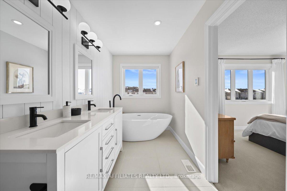 Photo 24 of 1579 Carronbridge Circle, Ottawa, Kanata - Emerald Meadows/Trailwest — HOMEH
