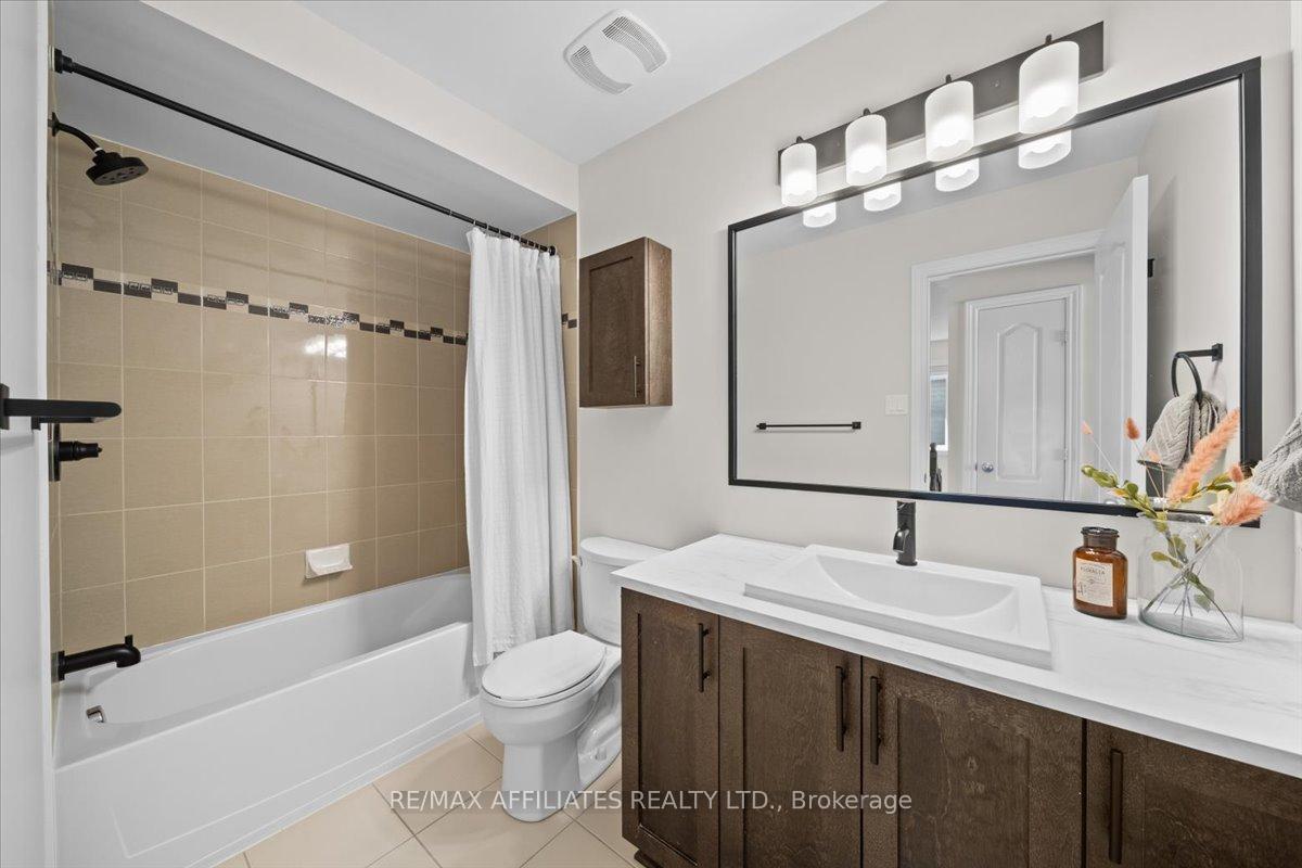 Photo 31 of 1579 Carronbridge Circle, Ottawa, Kanata - Emerald Meadows/Trailwest — HOMEH