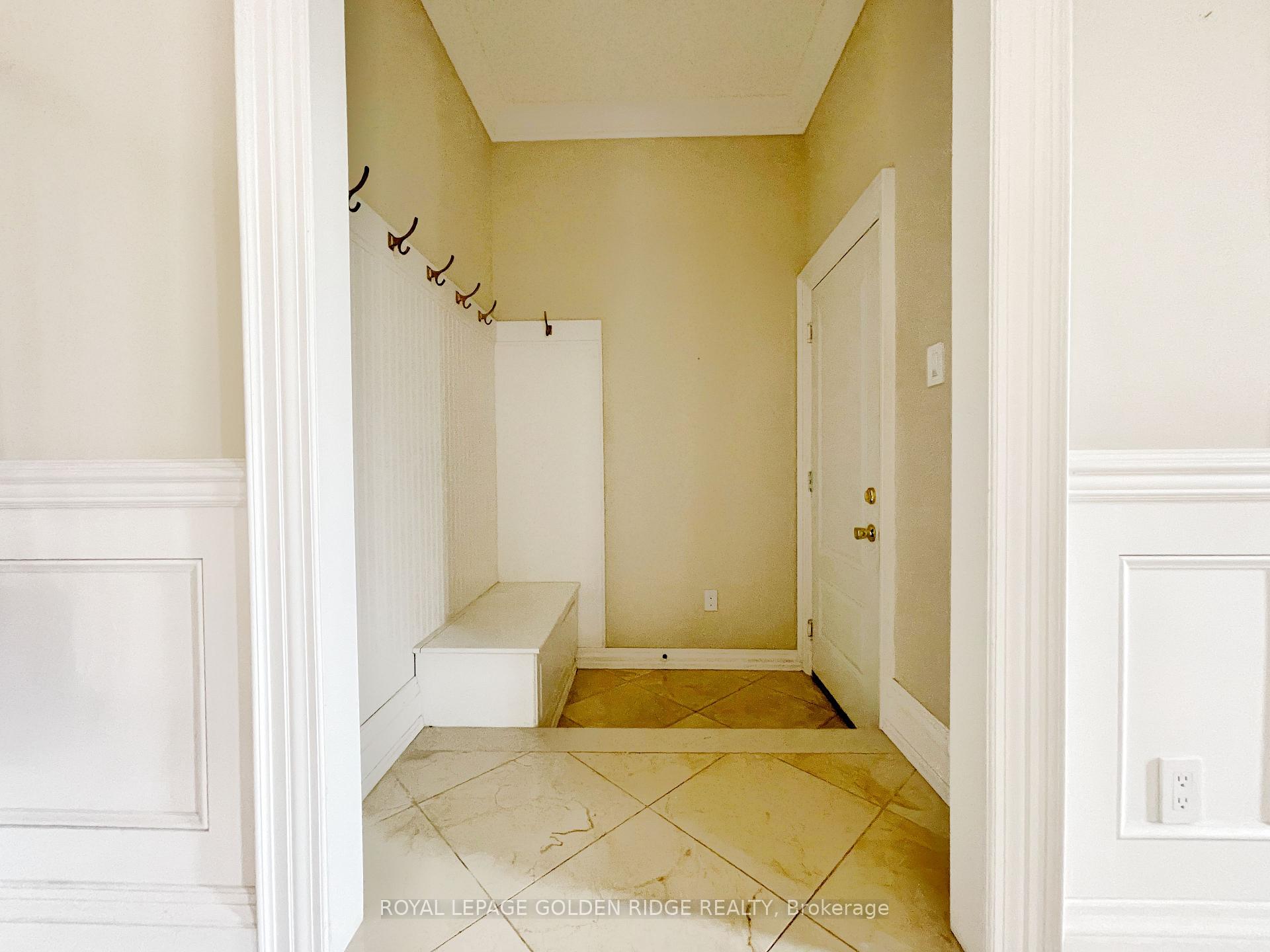Photo 9 of 195 Krieghoff Avenue, Markham, Unionville — HOMEH
