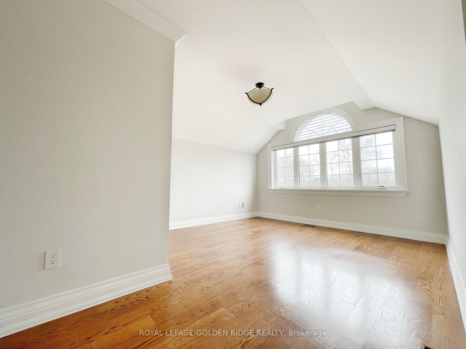 Photo 16 of 195 Krieghoff Avenue, Markham, Unionville — HOMEH