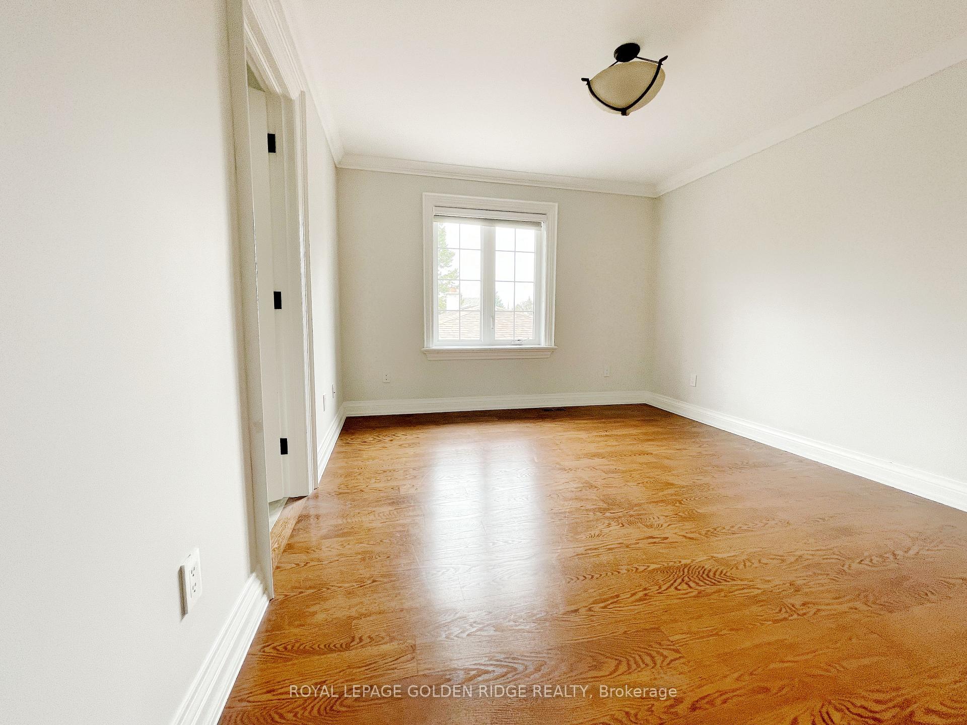 Photo 17 of 195 Krieghoff Avenue, Markham, Unionville — HOMEH