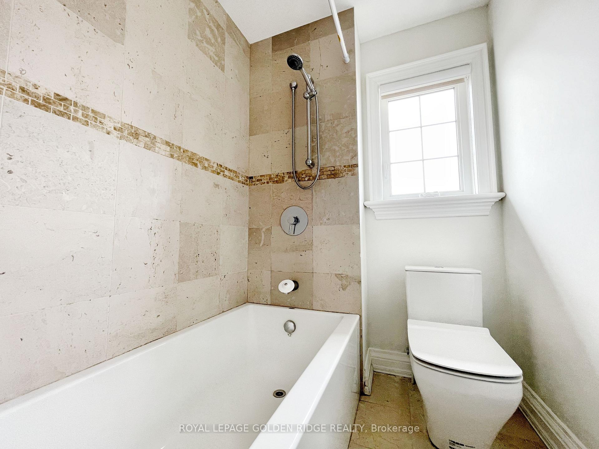 Photo 19 of 195 Krieghoff Avenue, Markham, Unionville — HOMEH