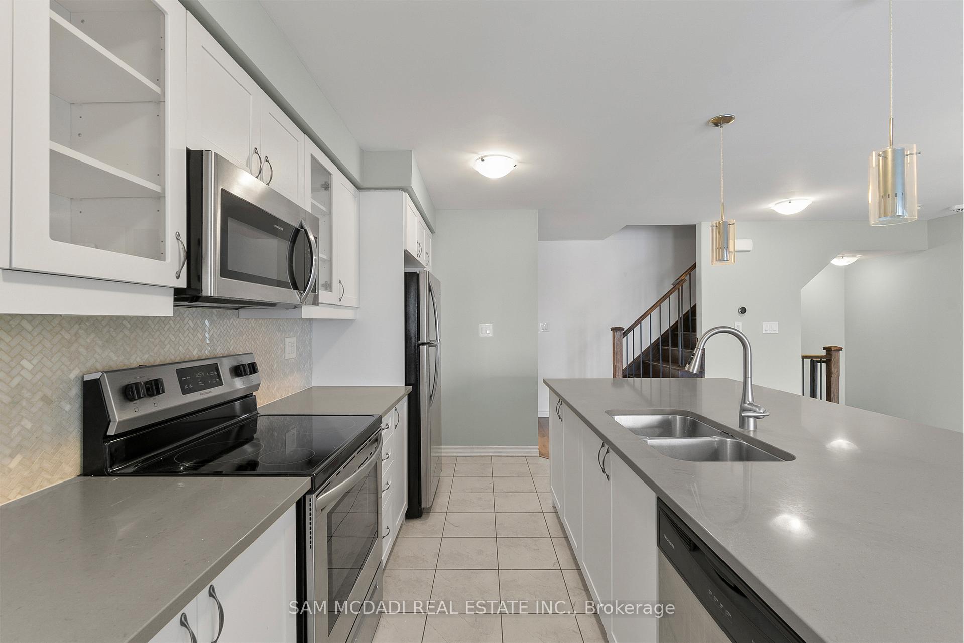 Photo 17 of 315 Murlock Heights, Milton, Ford — HOMEH