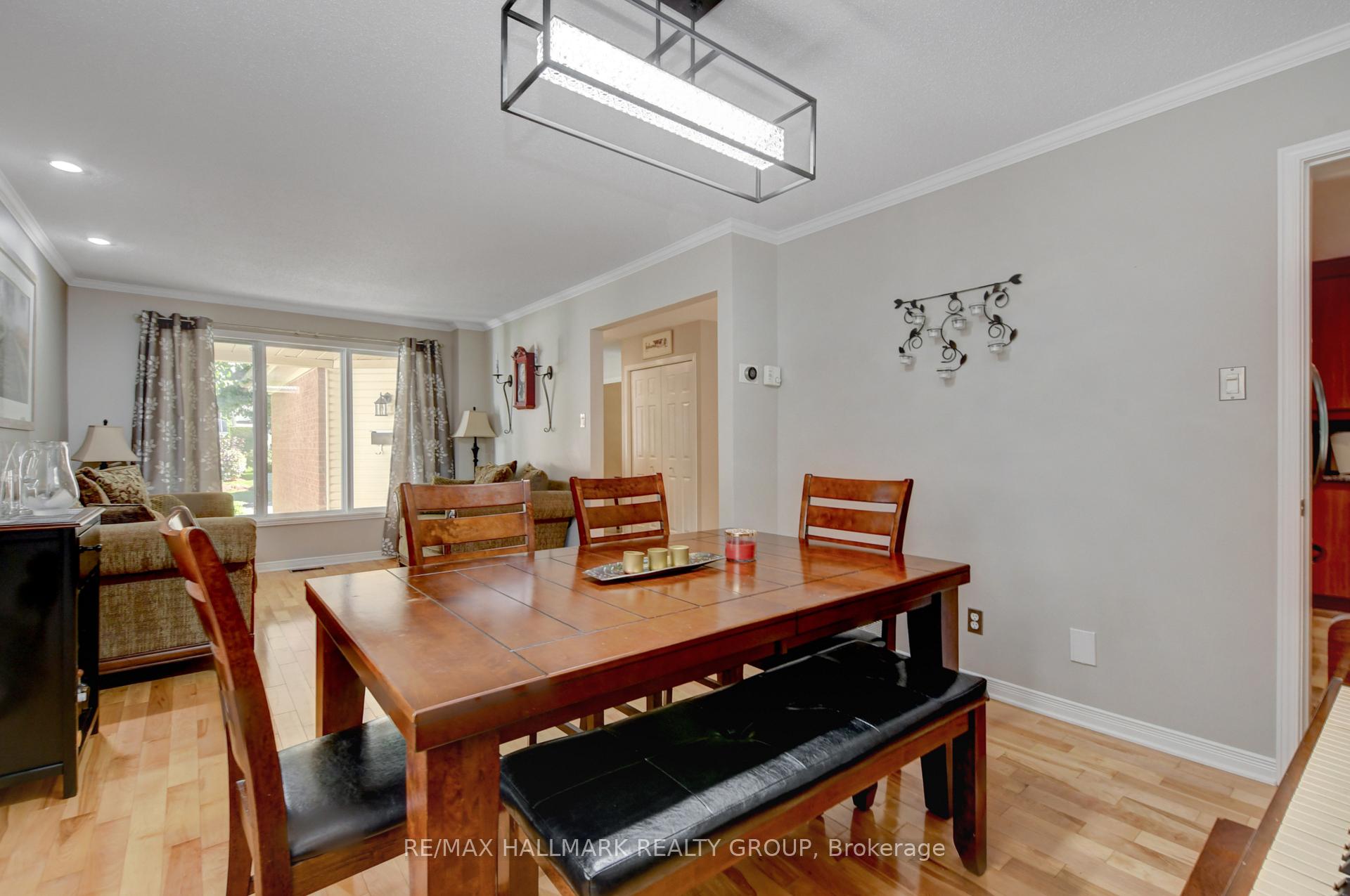 Photo 8 of 87 Moresby Drive, Ottawa, Kanata - Bridlewood — HOMEH