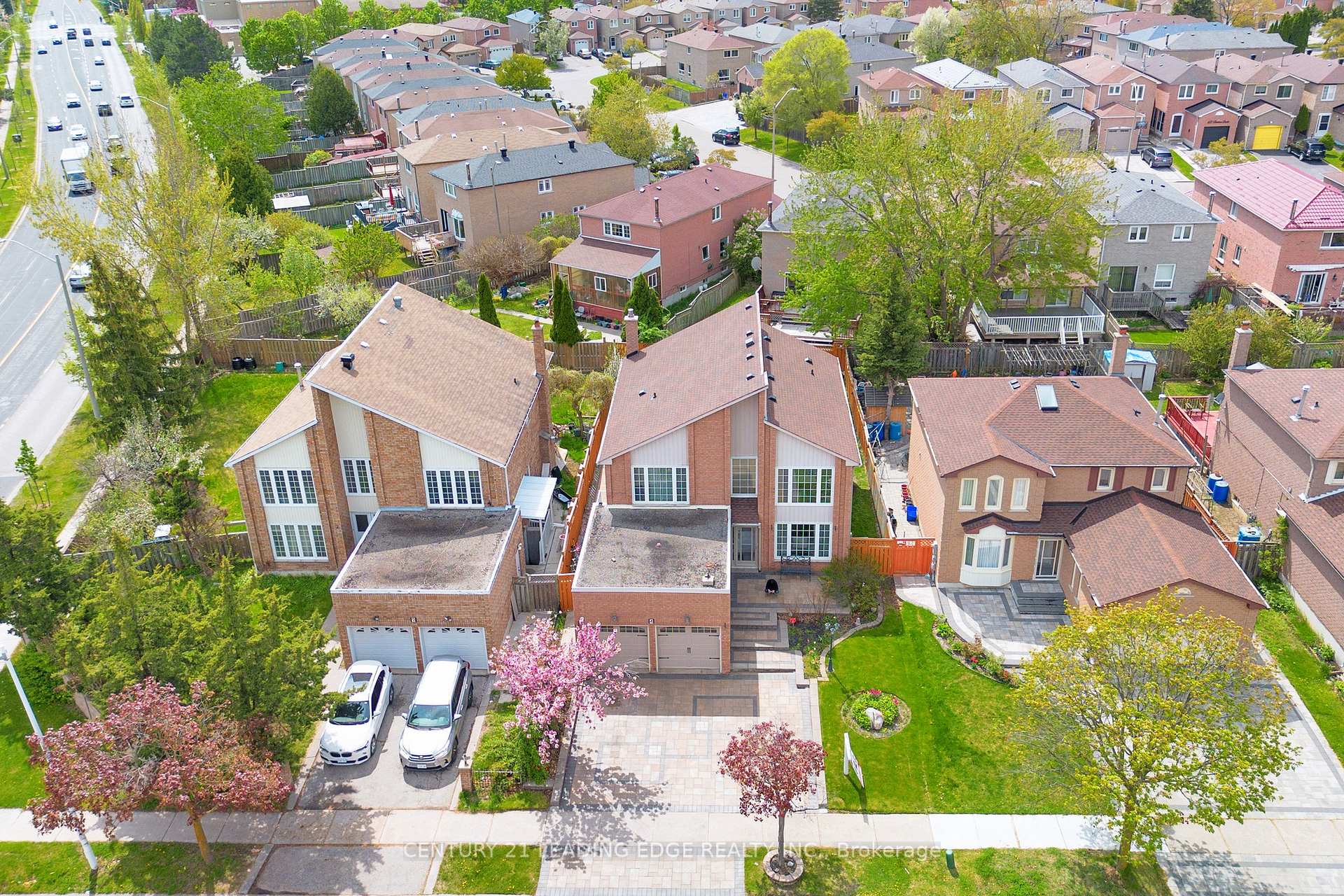 Photo 3 of 4 Townley Avenue, Markham, Milliken Mills East — HOMEH