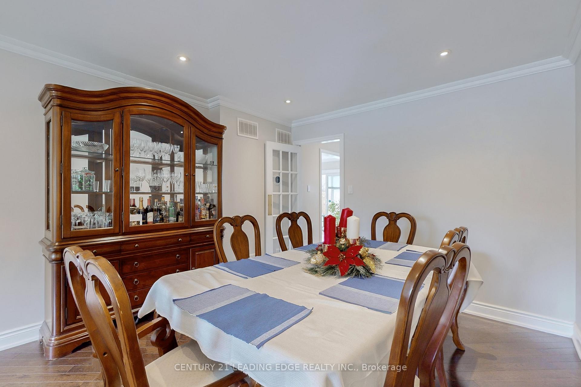 Photo 8 of 4 Townley Avenue, Markham, Milliken Mills East — HOMEH