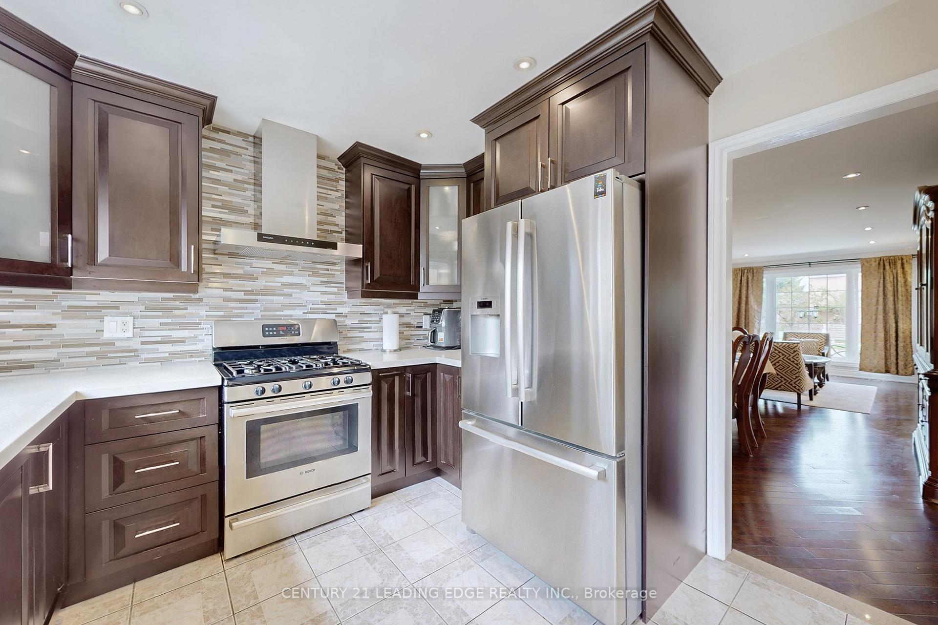 Photo 13 of 4 Townley Avenue, Markham, Milliken Mills East — HOMEH