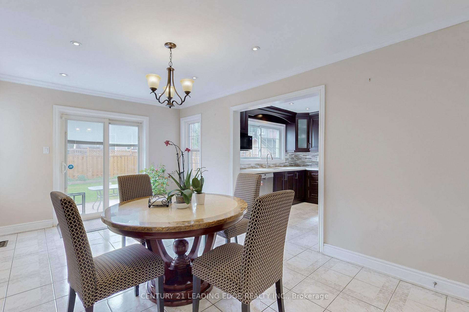 Photo 15 of 4 Townley Avenue, Markham, Milliken Mills East — HOMEH