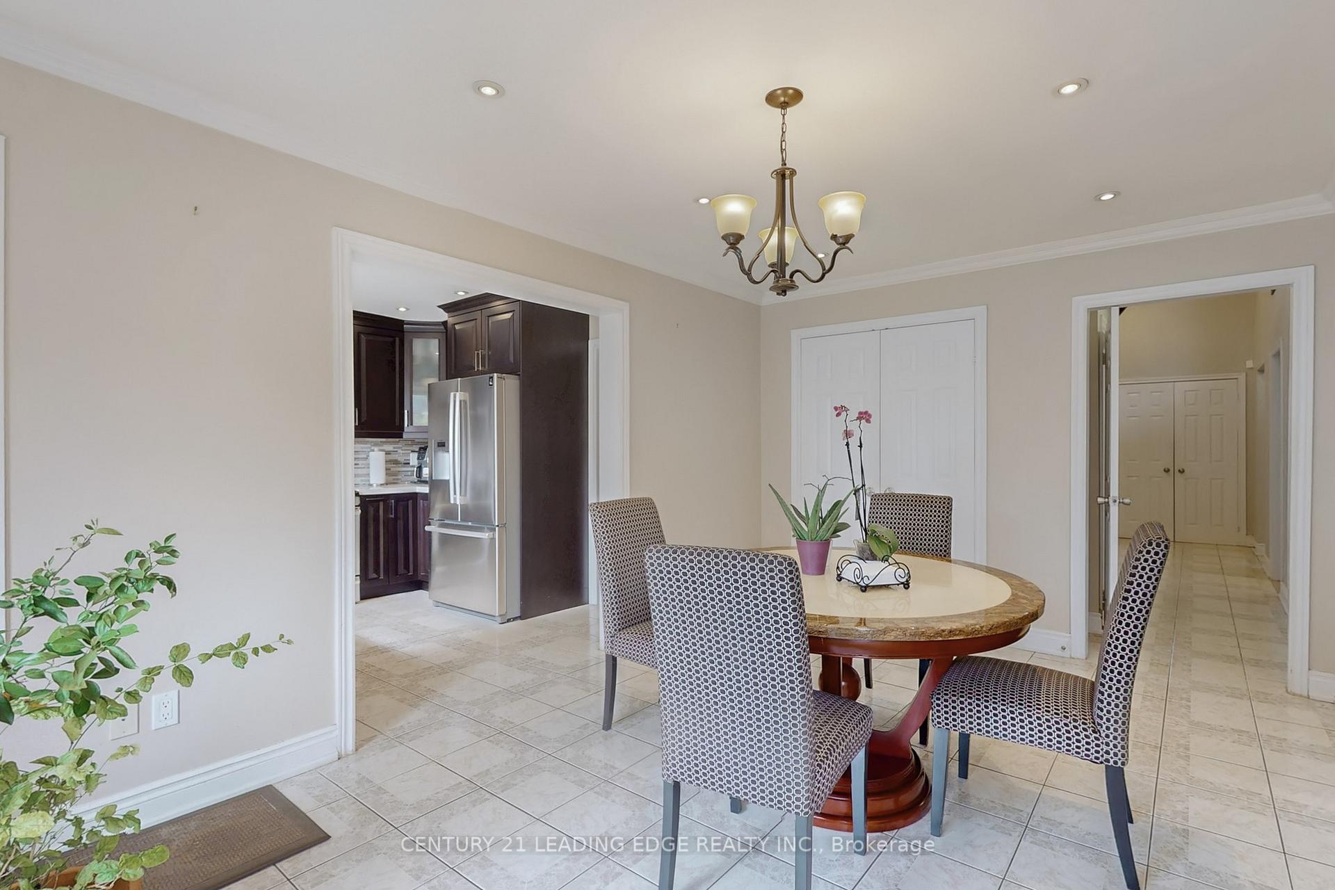Photo 17 of 4 Townley Avenue, Markham, Milliken Mills East — HOMEH